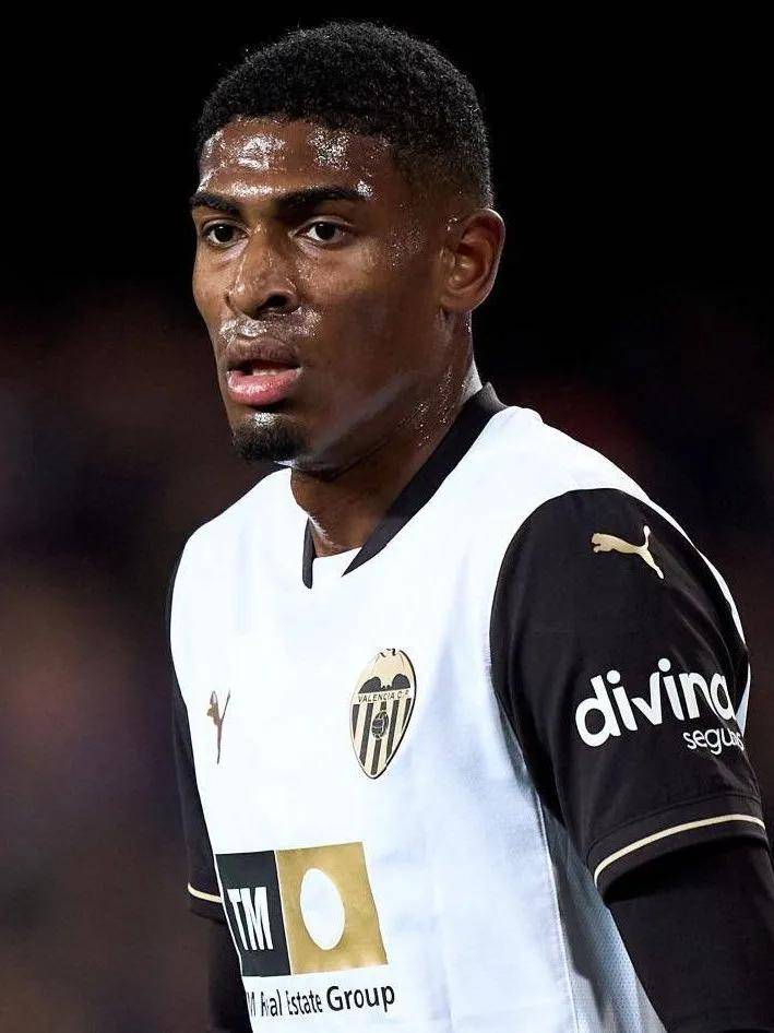 多个赛季的 多个赛季的