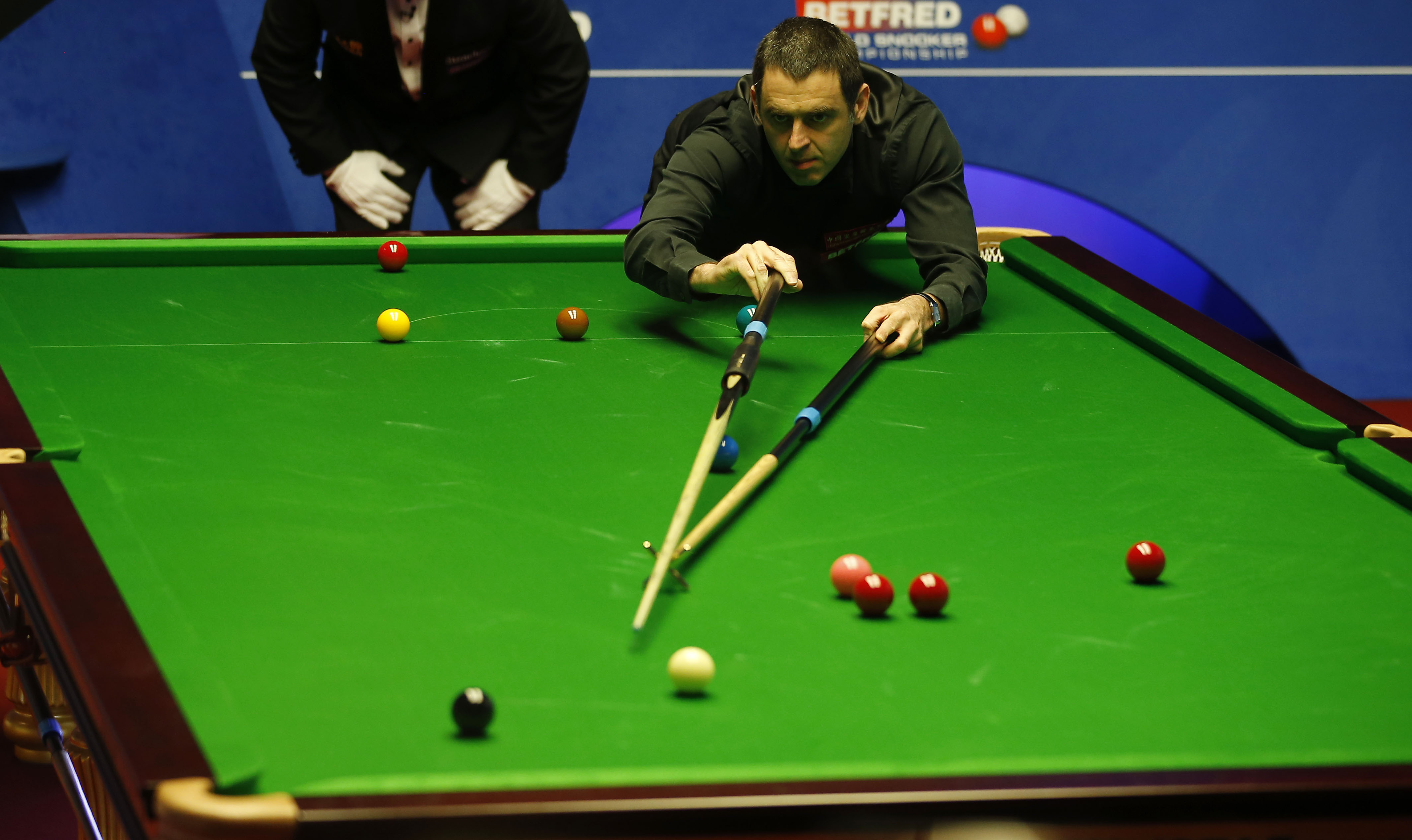 经过一系列 经过一系列