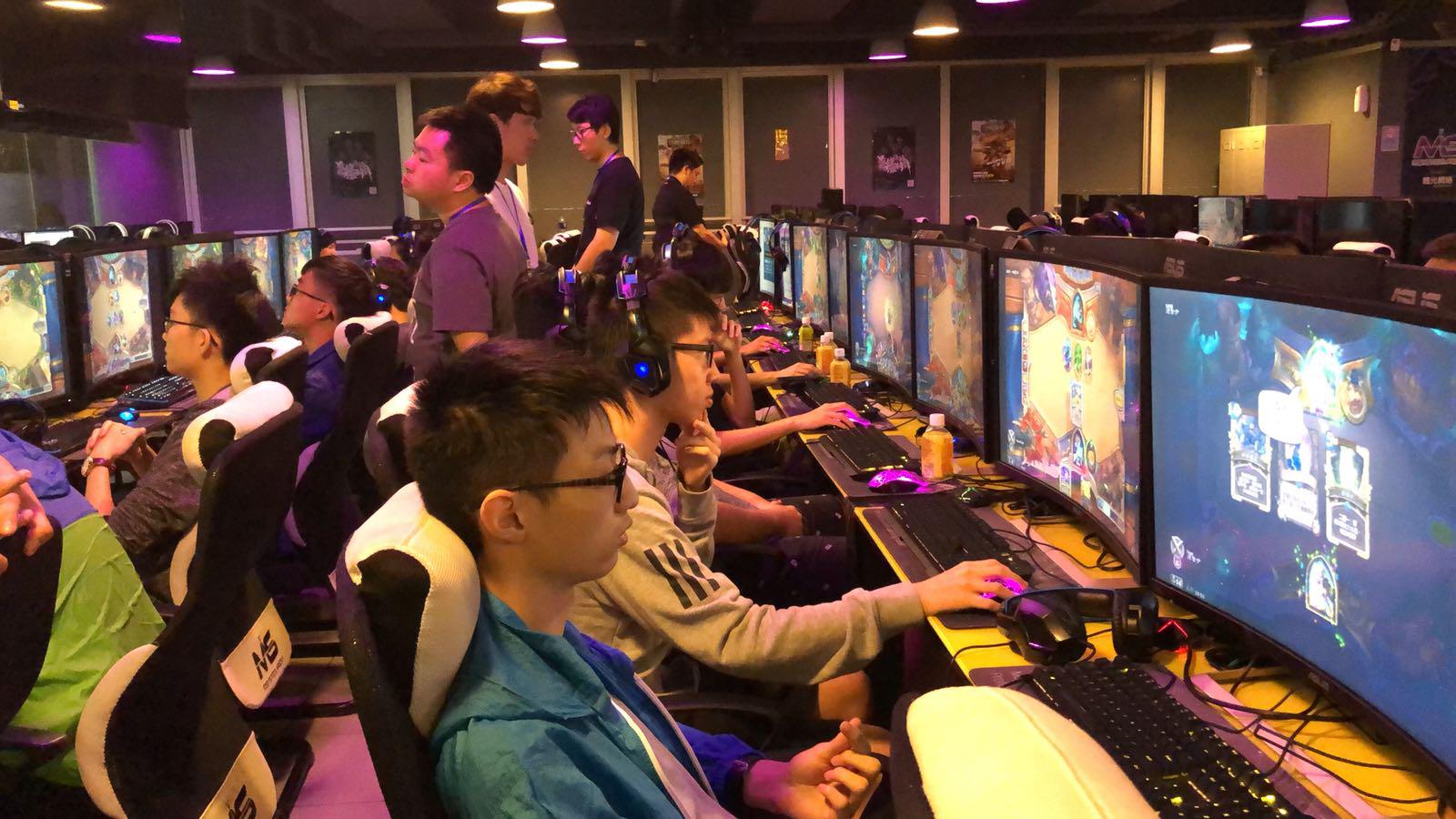 纽卡斯尔联 纽卡斯尔联