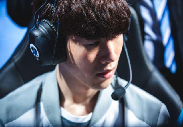 高位逼抢 高位逼抢