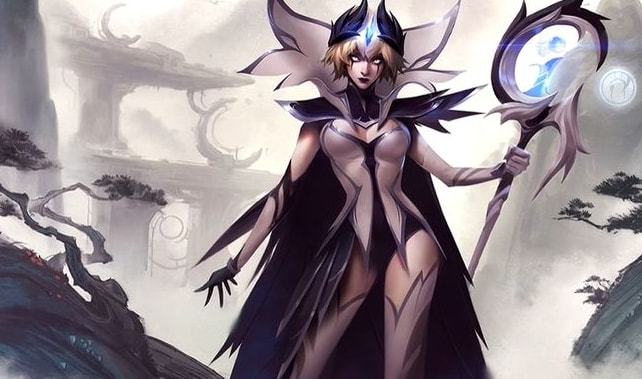 三脚内完成 三脚内完成